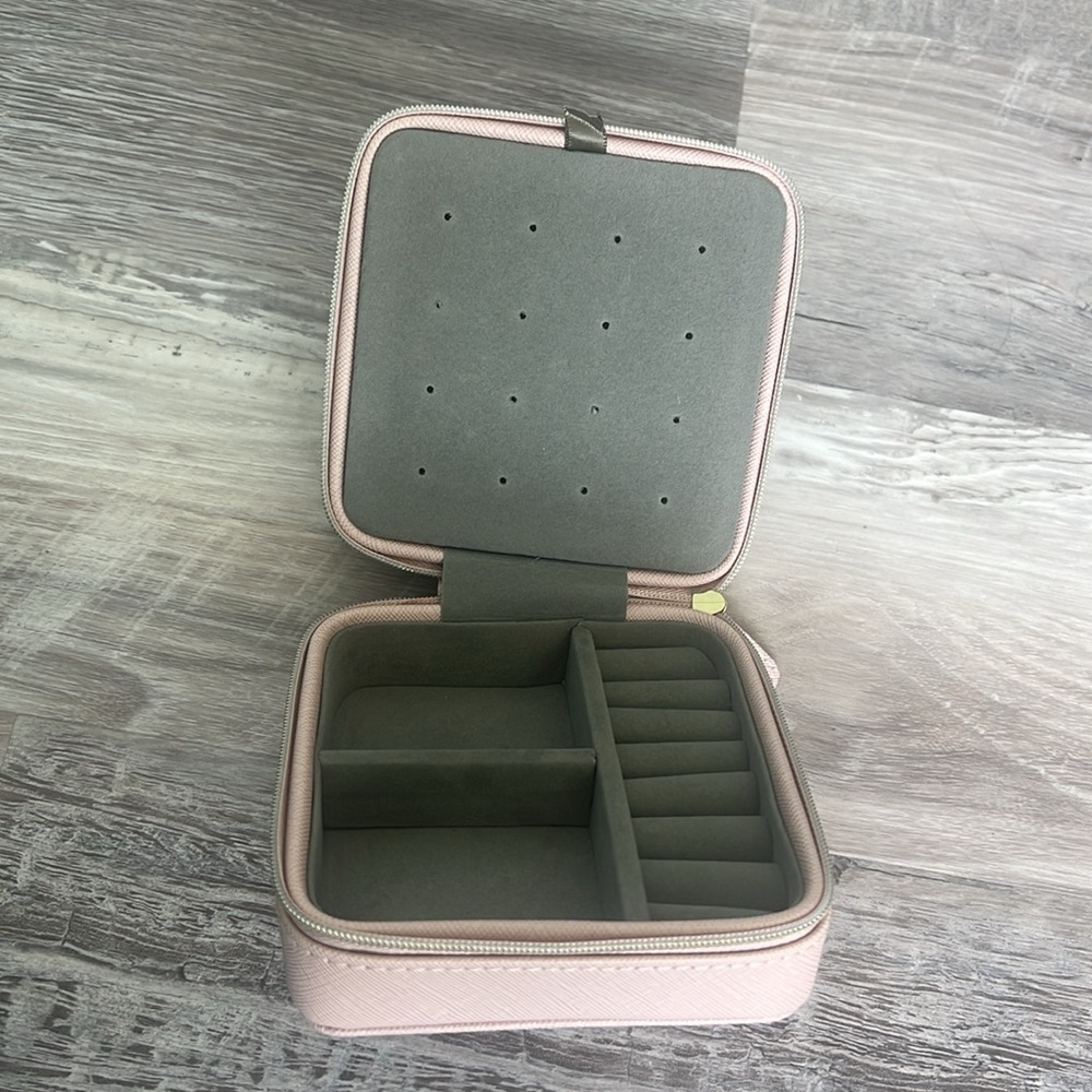 Pink Bridesmaid Personalised Jewelry Box, Travel Jewelry Case NEW - Picture 3 of 5